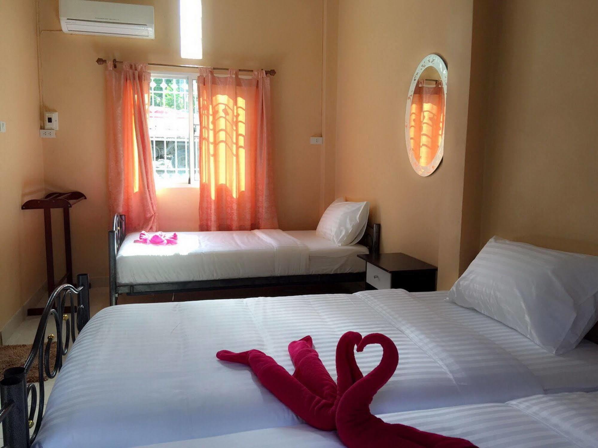 Sarin Guesthouse Тао Екстер'єр фото