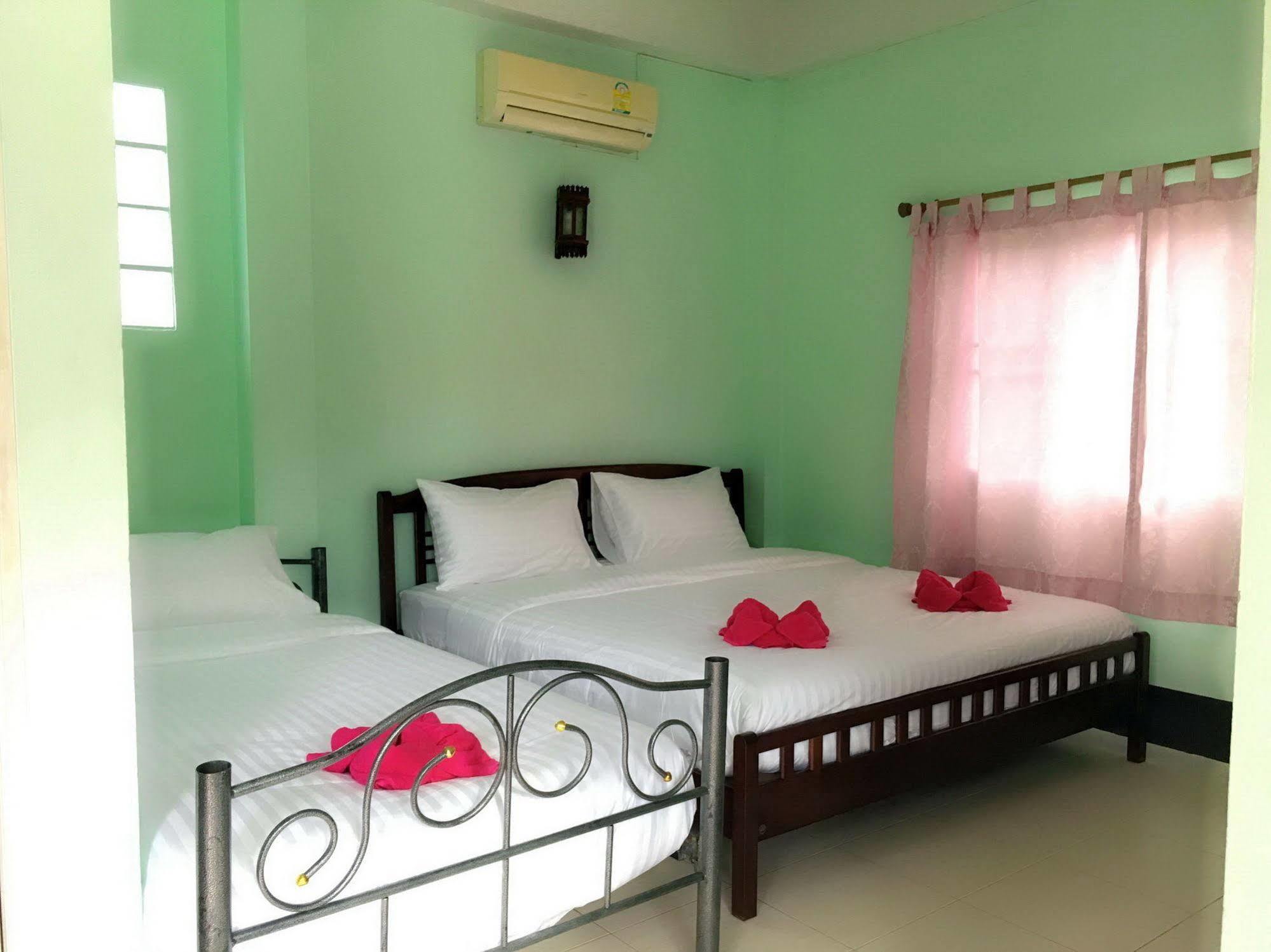Sarin Guesthouse Тао Екстер'єр фото