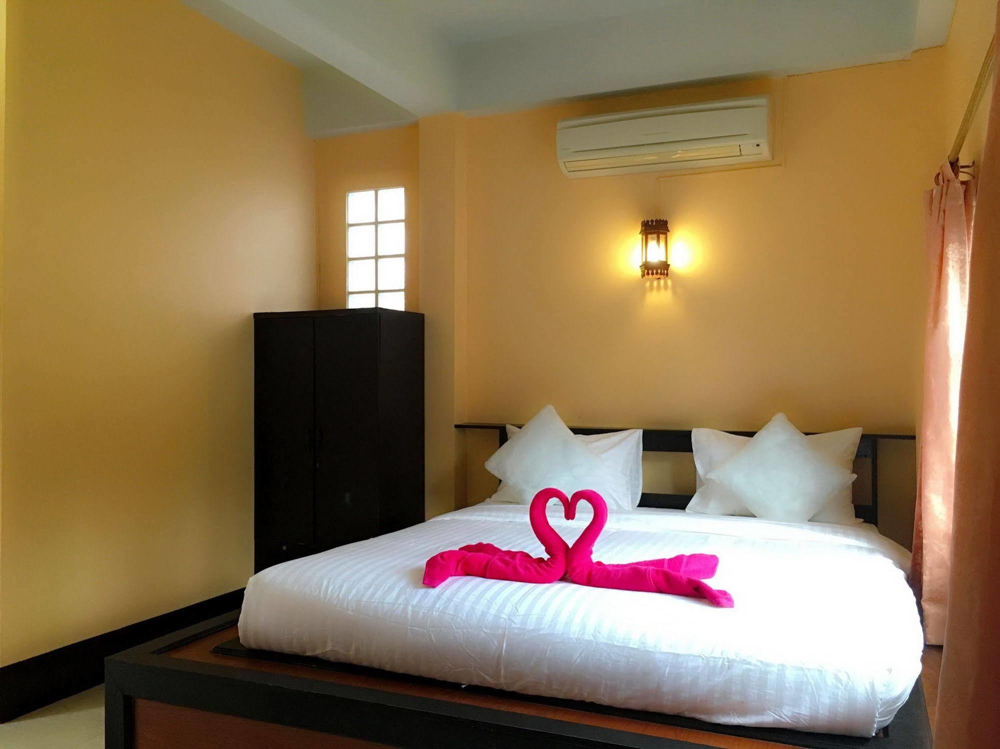 Sarin Guesthouse Тао Екстер'єр фото