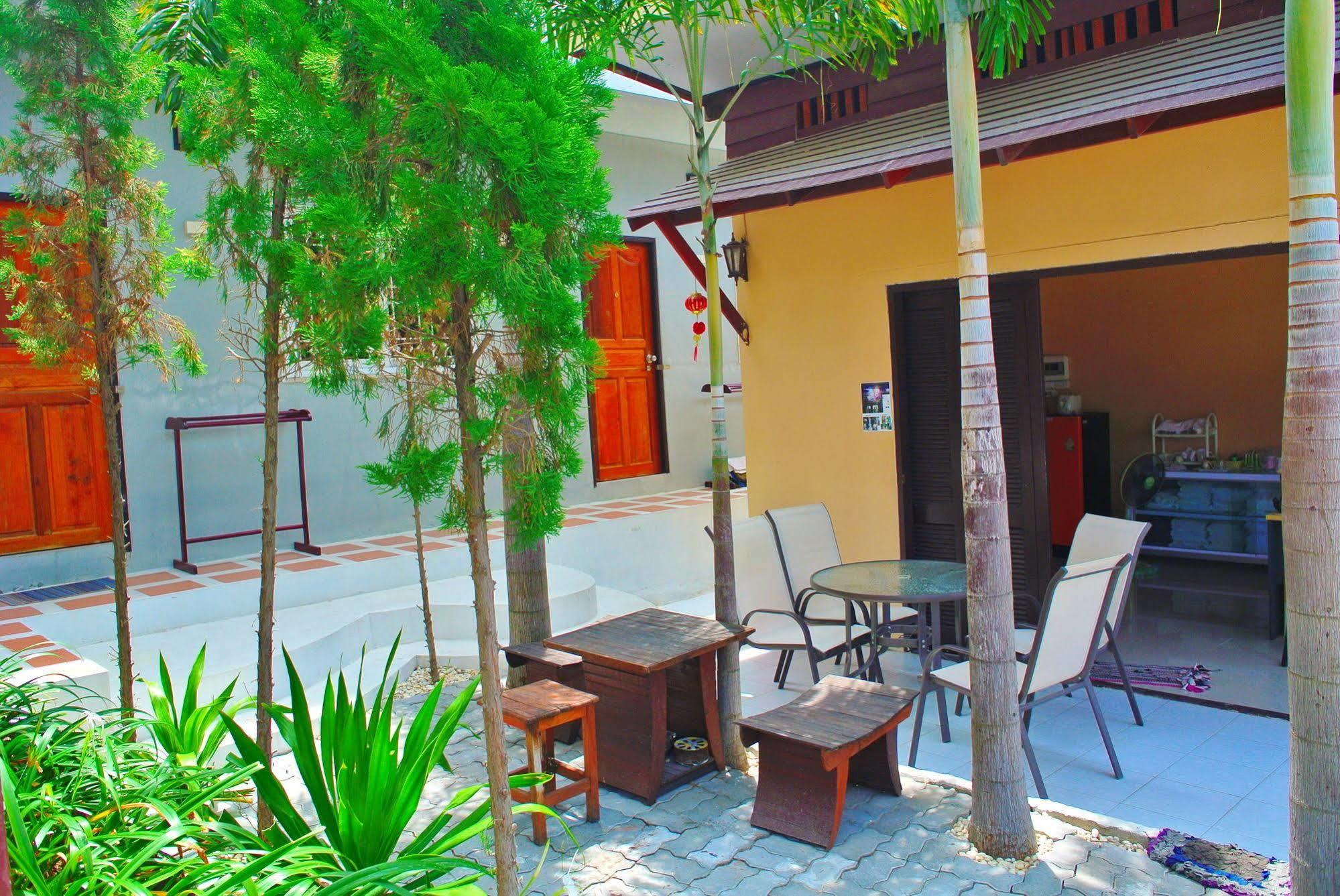 Sarin Guesthouse Тао Екстер'єр фото
