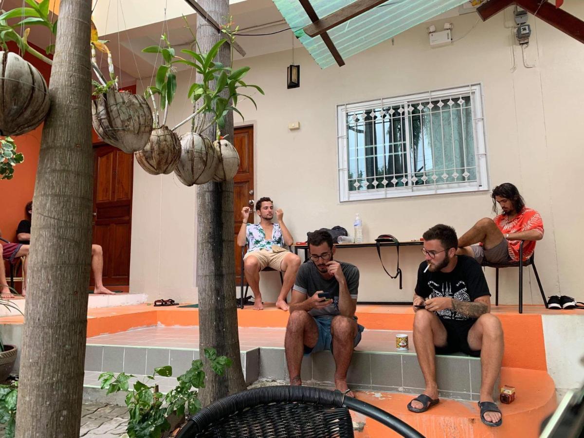 Sarin Guesthouse Тао Екстер'єр фото